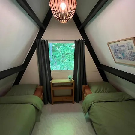 La Cachette De - 203 *